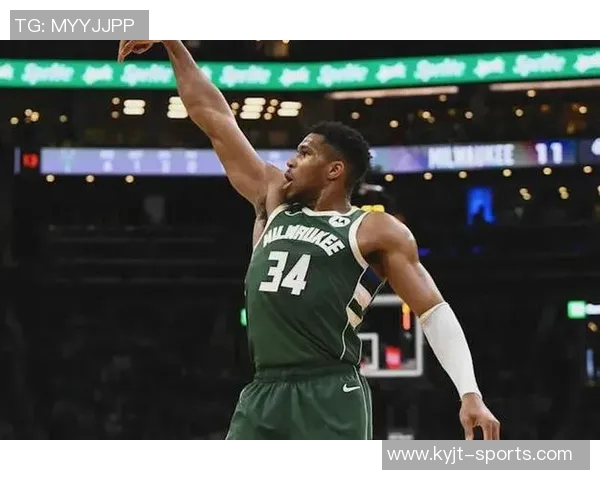 外界普遍猜测字母哥或将离开雄鹿队的未来动向 外界普遍猜测字母哥或将离开雄鹿队的未来动向